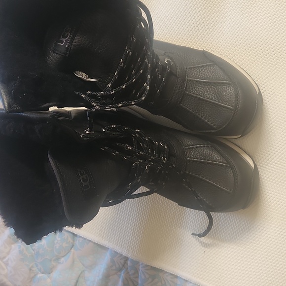 Boots size 7  black - Picture 2 of 5